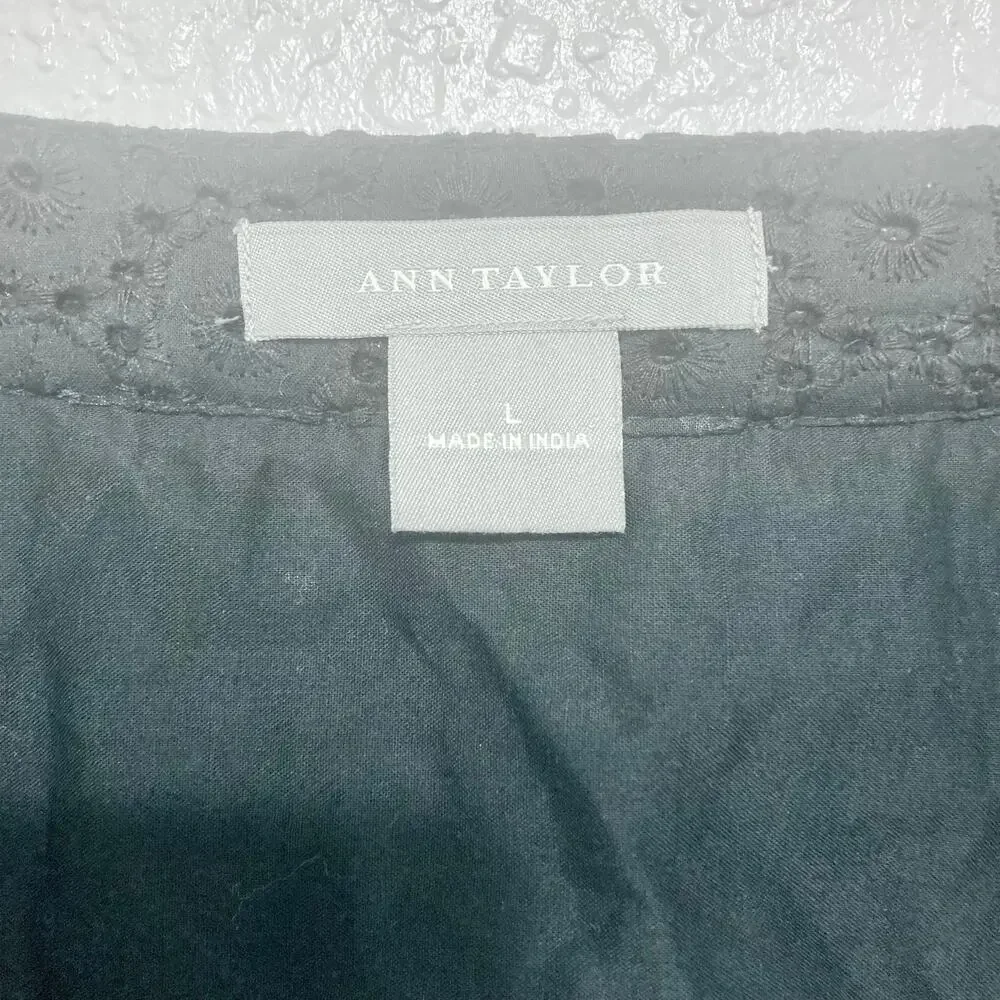 Ann Taylor Women's L Black Eyelet Embroidered Cropped Jacket Button Front Boxy